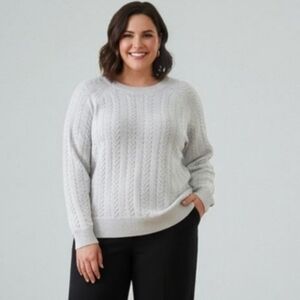 Athleta 1X Sweater Silver Sparkle Oversize Cable Knit Hi Lo Hem V-neck Metallic